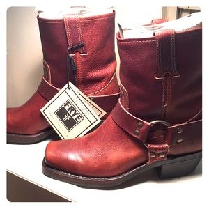 NWT FRYE RYDER BOOT sz 6.5